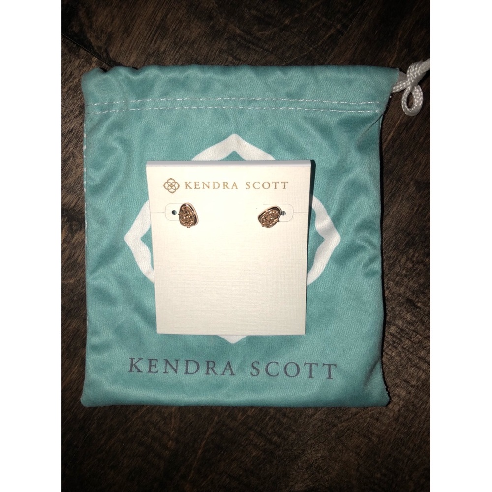 Kendra Scott Hazel Stud Earrings